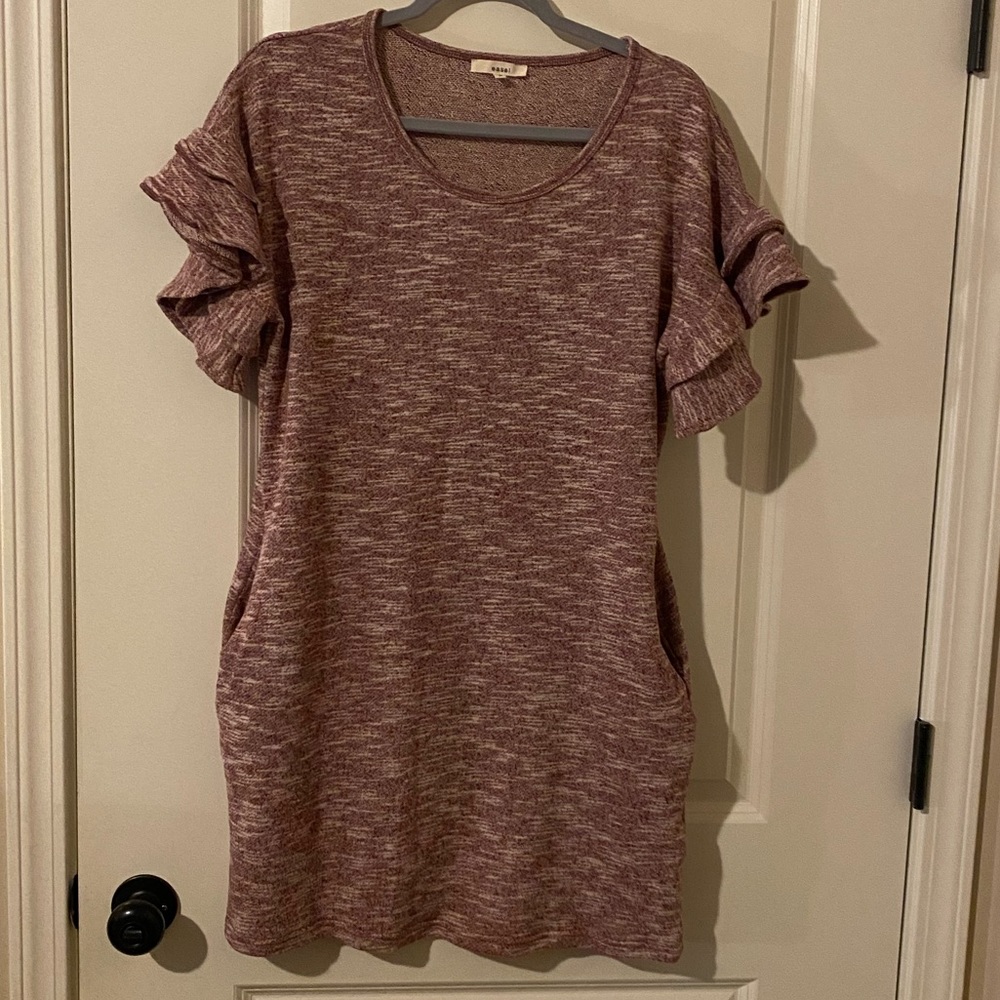 VERY CUTE short flutter sleeve dress, size medium. Worn once.